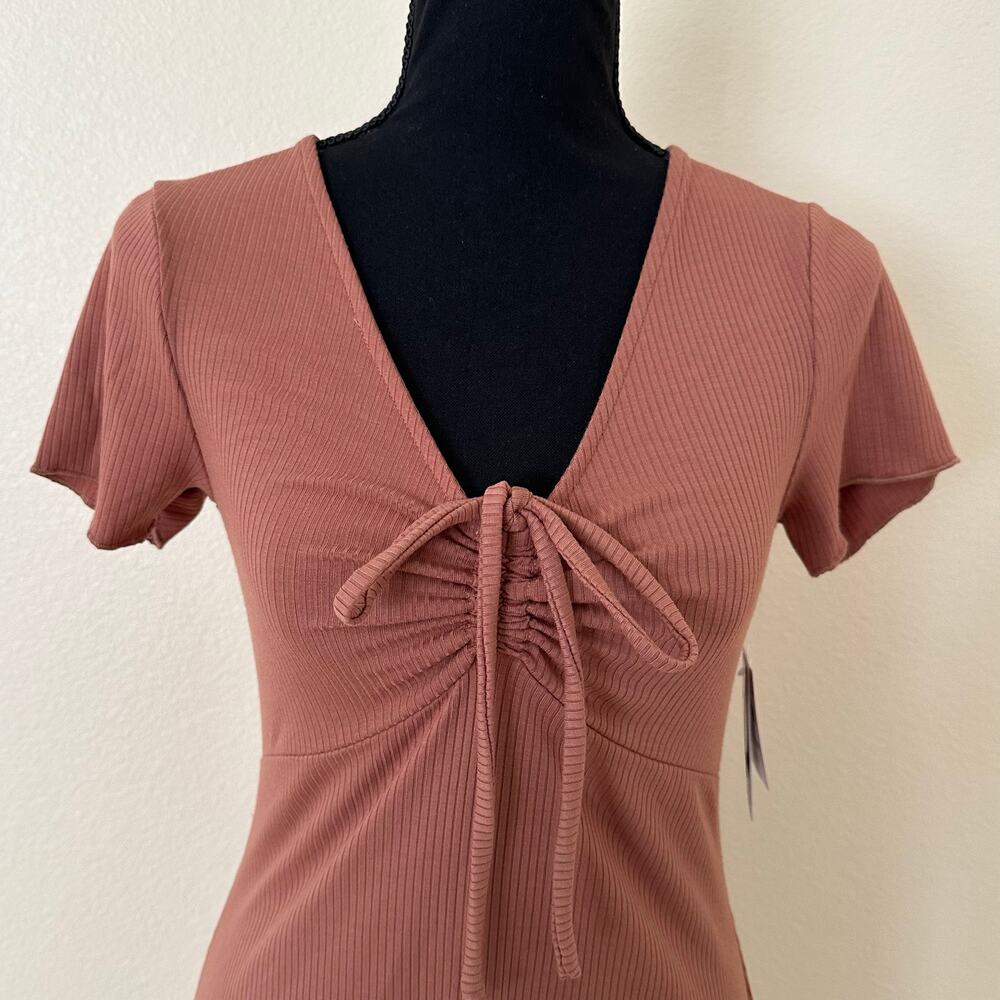 BP Women's Short Sleeves V-Neck Ribbed Tan Mocha Mini Dress Size S NWT - Picture 2 of 7